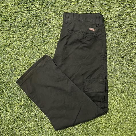 Dickie cargo pants. Size 32x30. - Depop