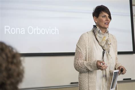 NetJets Office Photos