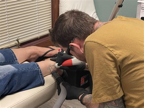 7 Ways to Reduce Laser Tattoo Removal Pain
