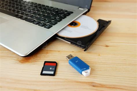 Data Storage Devices 的图像结果