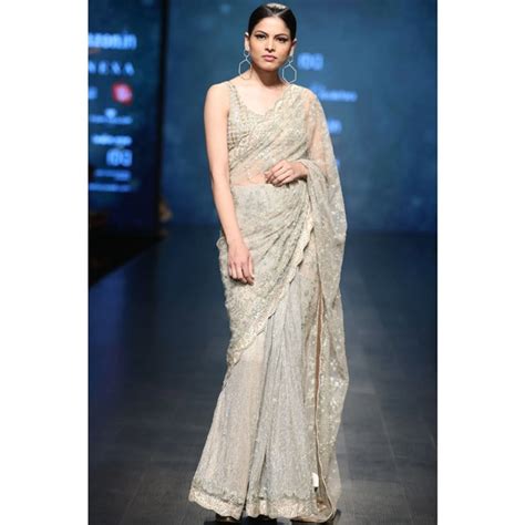 Radhika Merchant's sheer grey sari came with the most romantic floral ...