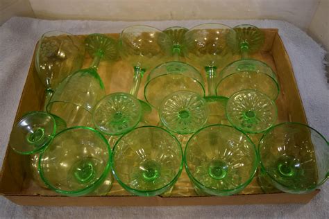 Lot - Green Depression Glassware