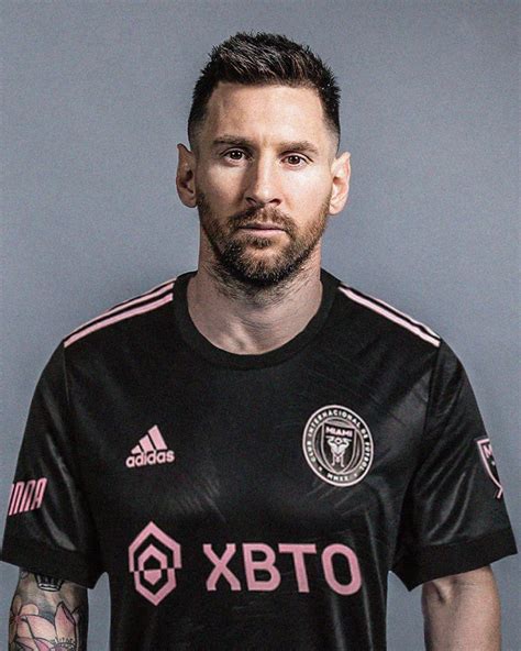 Download Lionel Messi Inter Miami Jersey Wallpaper | Wallpapers.com
