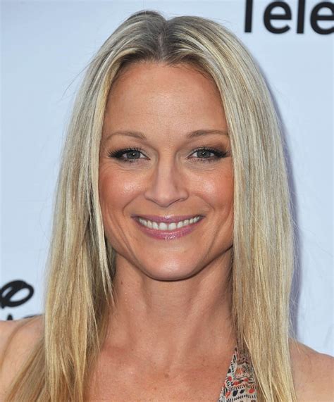 Naked Truth About Teri Polo: Husband, Net Worth, Measurements