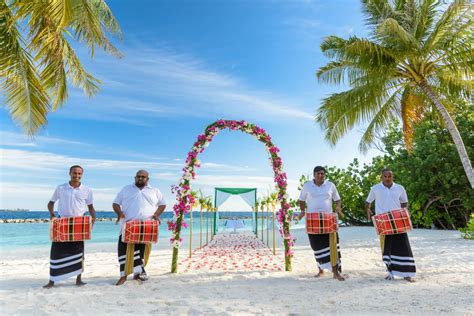 Bandos Maldives | Bilder, Videos, Drohnenaufnahmen