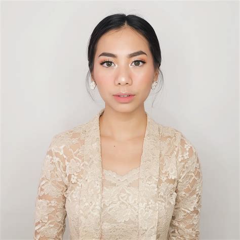 5 Beauty Vlogger Indonesia Paling Hits, Ayo Follow Sekarang! - zetizen.com