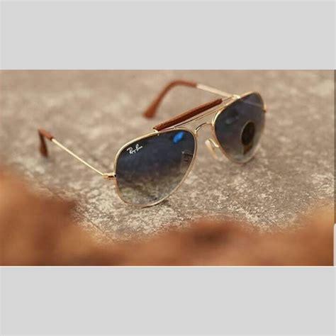 RAY-BAN New Attractive Looking Blue Shaded & Gold 3422 Fancy Aviator B ...