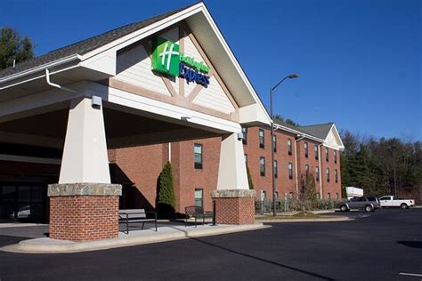 HOLIDAY INN EXPRESS WEST JEFFERSON BY IHG - Hotel Reviews, Photos, Rate ...