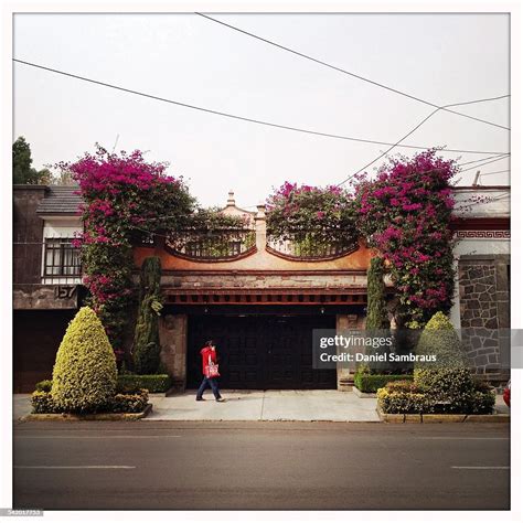 Mexico City Middle Class Homes