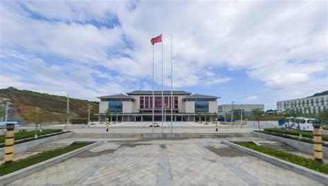 贵州民族大学人文科技学院举行建校20周年典礼|贵州省|贵州民族大学_新浪新闻