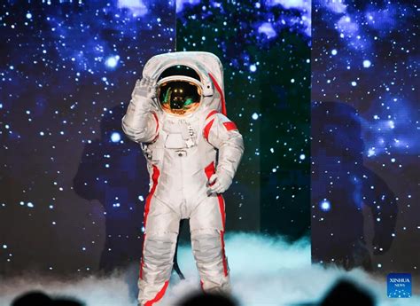 The space suit Chinese astronauts will wear on the Moon