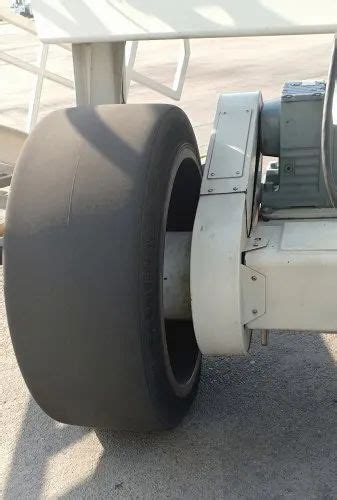 Trelleborg - Trelleborg 40x16x30 for Passenger Boarding Bridge Trader ...