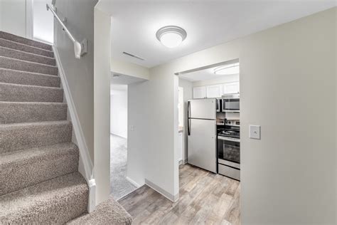 Village West Apartments - Columbus Ohio