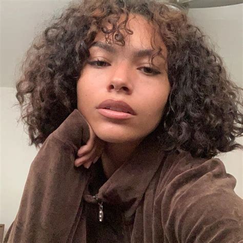 David Bowie & Iman's Daughter Slams Vulgar Comment on Swimsuit Selfie