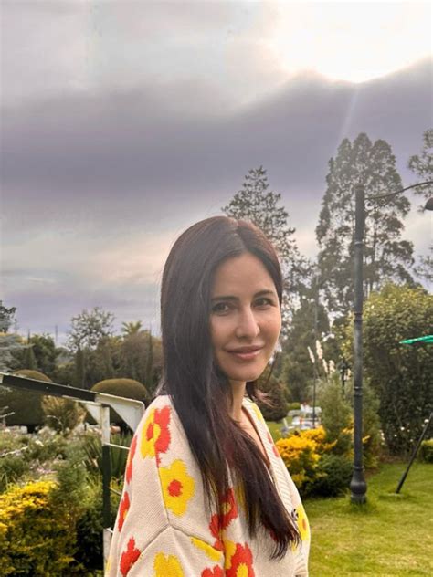 Katrina Kaif: Simple fitness rituals the 'Fitoor' actor swears by ...