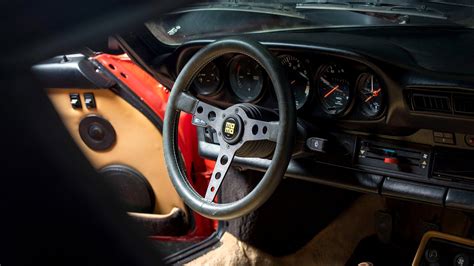 The Ultimate Guide to Aftermarket Steering Wheels | Low Offset