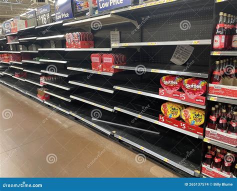 Walmart Grocery Store Interior Empty Shelves after Holidays Editorial ...