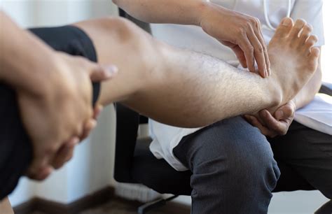 Relieve Pain on Outside of Foot: How Podiatry Helps