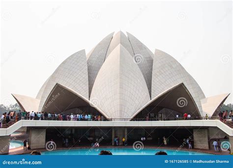 Lotus Bahai Temple