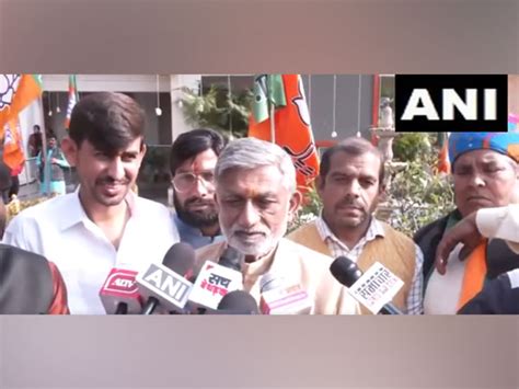 Rajasthan: "Five MLAs were at resort...,Vasundhara Raje's son Dushyant ...