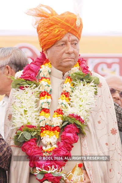 Shruti Sancheti during Shri Shantilal Badjate's felicitation ceremony ...
