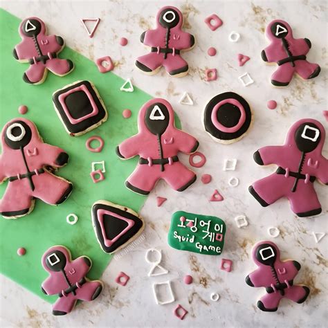 Just some Squid Game cookies I made! : r/squidgame