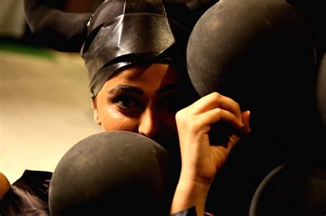 'Inji iduppazhagi' - stills