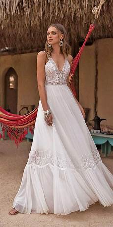 12 Barnyard Wedding Dresses To Inspire Any by 12 Barnyard Wedding Dresses To Inspire Any Rustic 12 Barnyard Wedding Dresses To Inspire Any