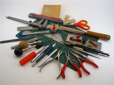 Scratch Building Model Trucks 的图像结果