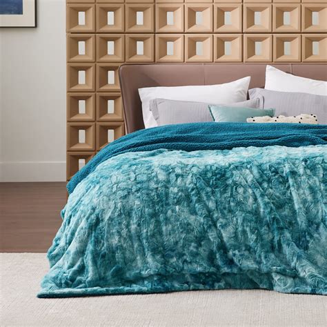 BEDSURE Faux Fur King Size Blanket for Bed - Teal Fuzzy Plush Fluffy ...