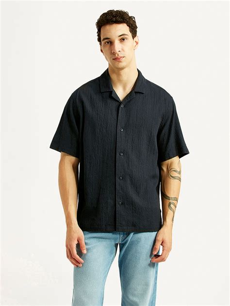 Men's Textured Black Relaxed Fit Camp Shirt – Levis India Store