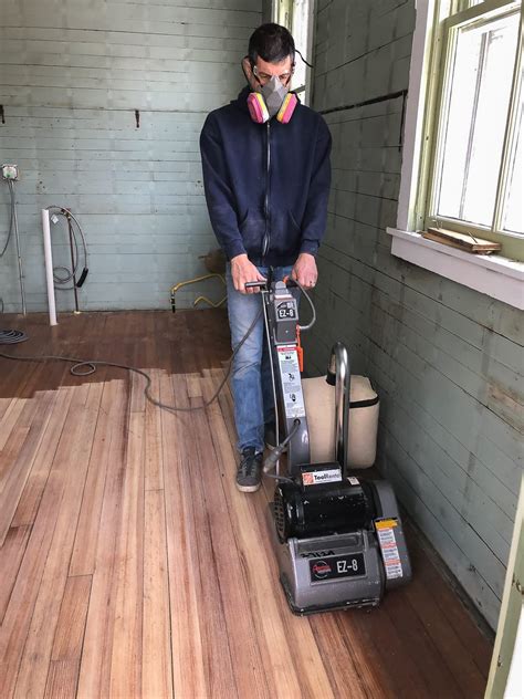 Can You Sand Hardwood Floors With A Belt Sander | Floor Roma