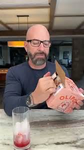 Dirty strawberry soda 🥤🍓 @OLIPOP