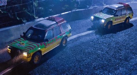 Everyone Can't Stop Talking About This Jurassic Park-Themed Commercial ...