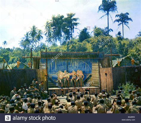 Bridge on the river kwai film hi-res stock photography and images - Alamy