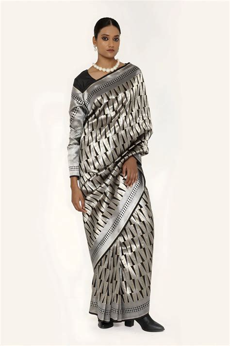 Dharki Banaras - Black Gold Silver Jari Sarees - Elahe