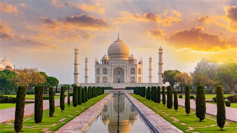 Bing HD Wallpaper Oct 3, 2024: Taj Mahal, Agra, Uttar Pradesh, India ...