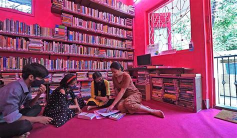 Sister Library in Mumbai, South Asia's first feminist, travelling ...