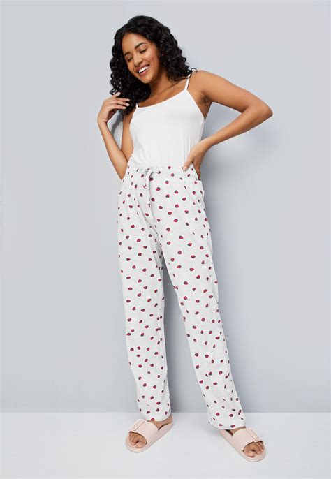 Buy Women Quirky Printed Pyjamas Online at just Rs. 499.0 ...