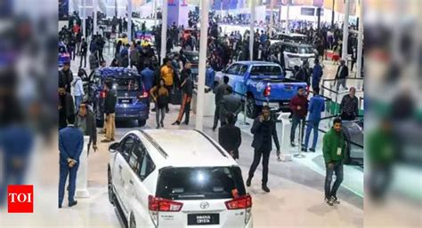 India's passenger vehicle industry to see modest 1.5% growth in FY25 ...