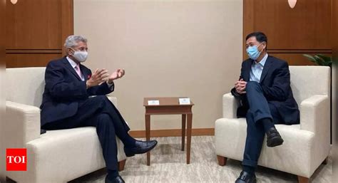 Jaishankar: Jaishankar meets Singapore's finance, health ministers ...