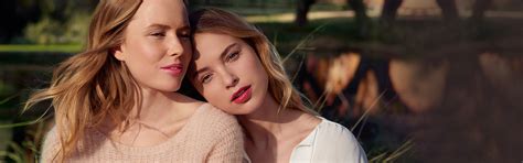 Lip Comfort Oils - Clarins