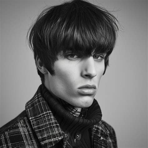 The Mod Cut Hairstyle for Men: A Timeless and Trendy Look