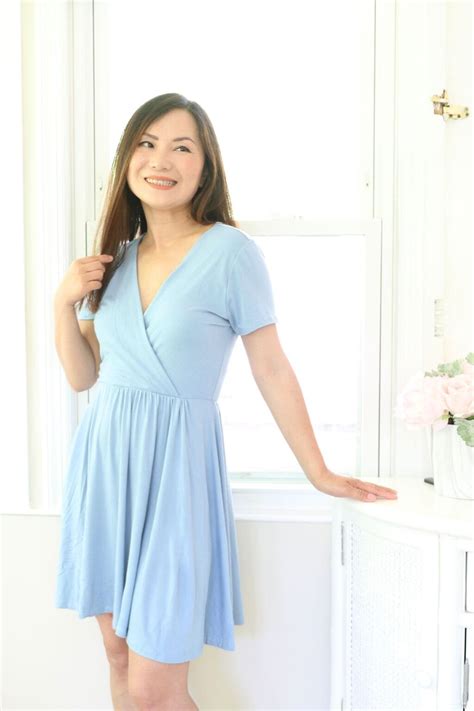 I’m 5’2″, these are the 10 Best Casual Dress Styles for Petite Women