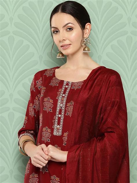 Buy Red Kurta Sets For Women Online at the Best Price | Libas