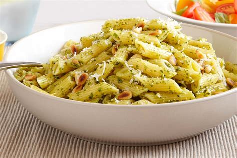 Cranberry Walnut Salad Recipe | LynneCurry