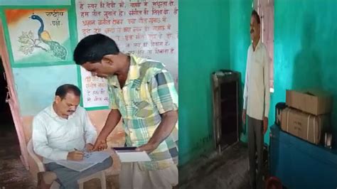 ACBEO reached Chhabra government school inspected on foot on muddy ...