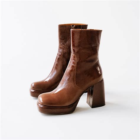 Jonak Women Platform boots with square toes in brown shiny leather ...