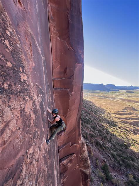 Back in Indian Creek feeling so strong and happy! (Excuse Station, 5.11 ...