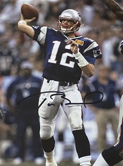 Charitybuzz: Tom Brady Signed Super Bowl XXXVIII Photo